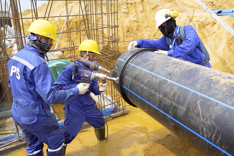Kỹ thuật hàn nối ống nhựa HDPE đúng chuẩn trên công trường xây dựng