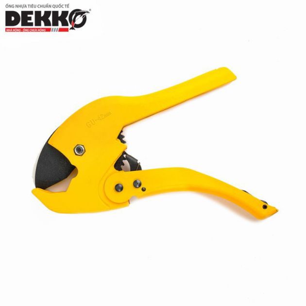 KÉO CẮT ỐNG NHỰA